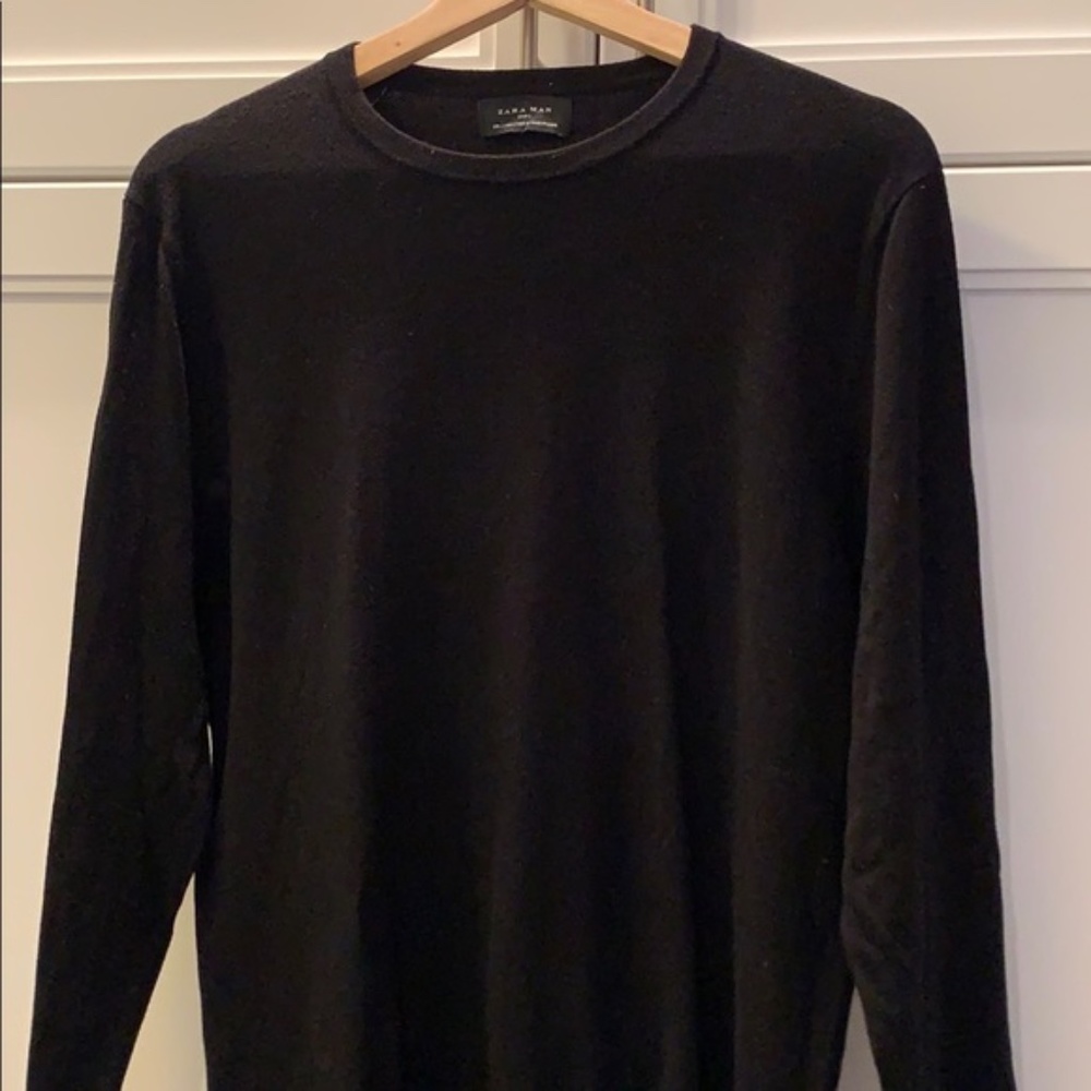 Zara Men’s cotton Sweater